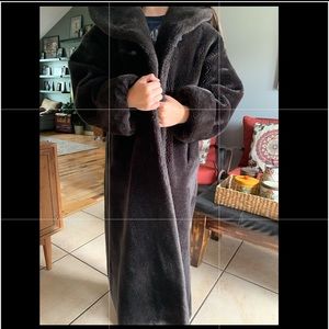 Monterey Fashion Fur Coat